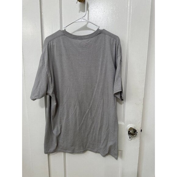 Fruit of the loom men’s size X – large gray T-shirt - Picture 7 of 8